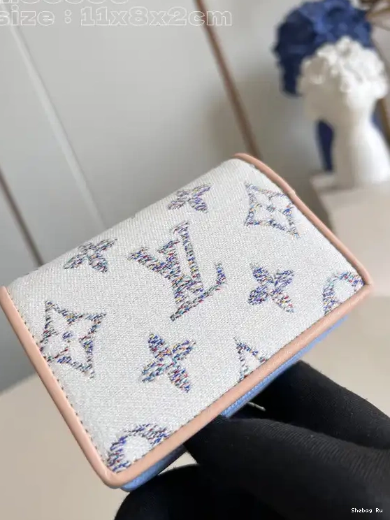 Lou WALLET-11.5*8.5*2.2cm VUITTON LOUIS 0611